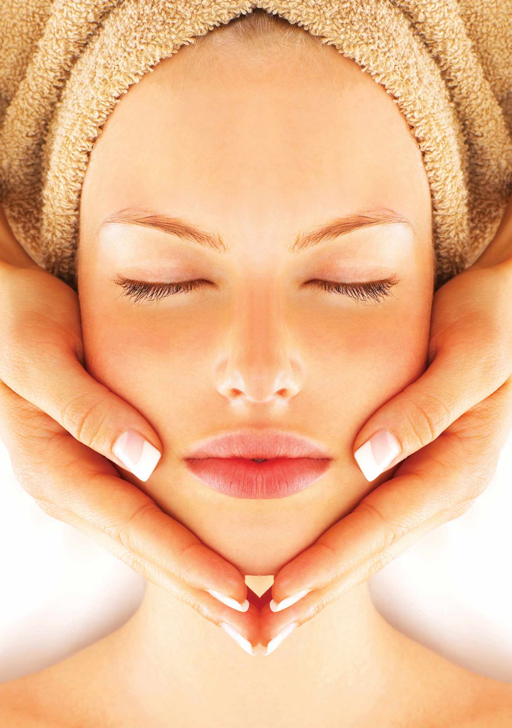 spa_woman_treatment Hotel Scoiattolo Pampeago Wellness